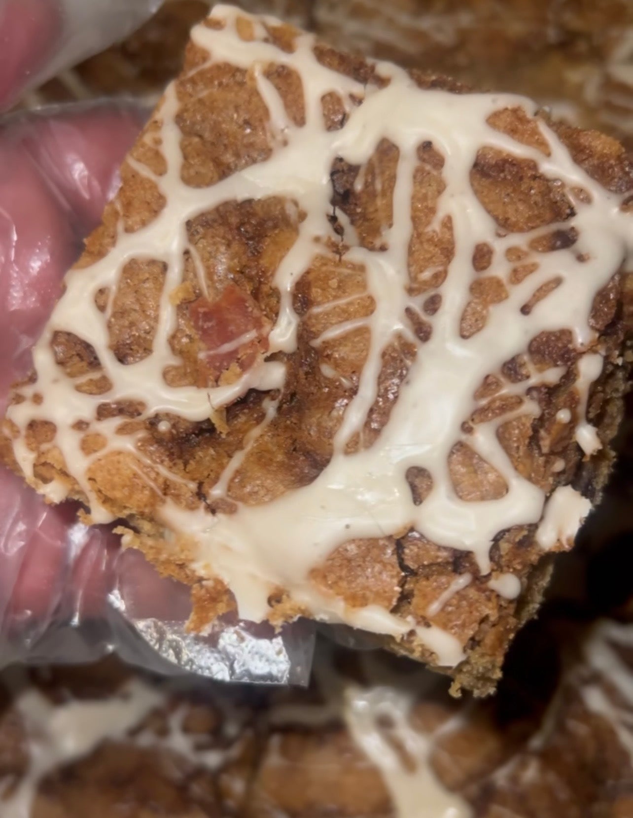 PANCAKES & BACON BREAKFAST BARS w/MAPLE GLAZE