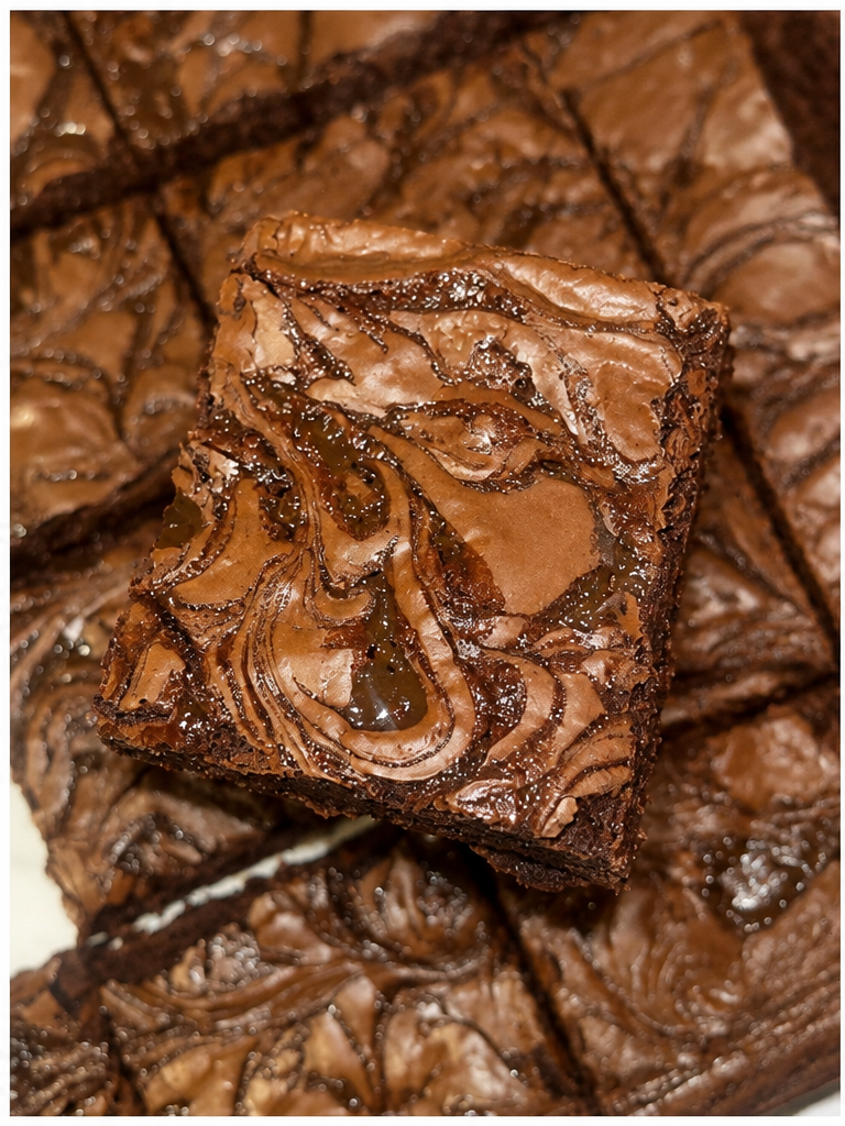 CARAMEL FUDGE BROWNIES